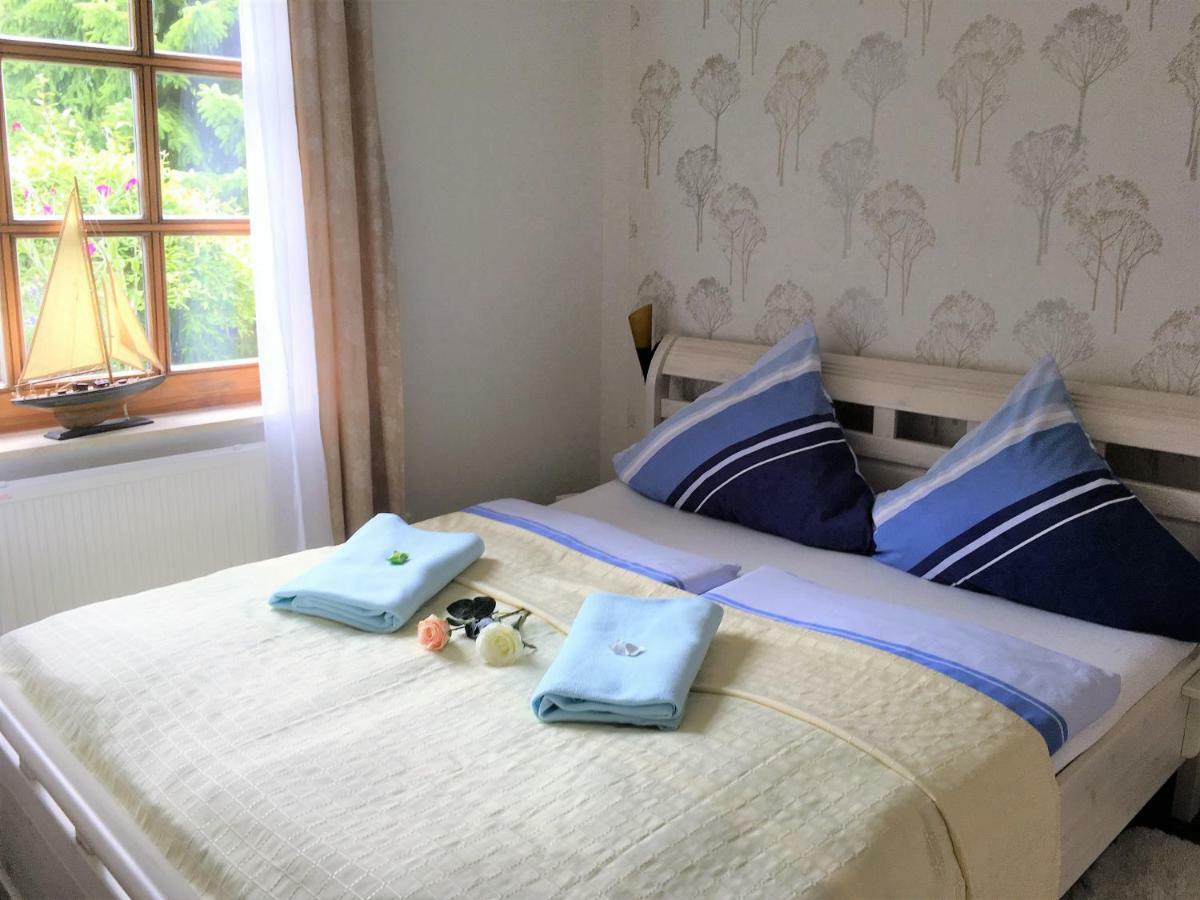 Haus Am Wald Klingberg Appartement Buitenkant foto